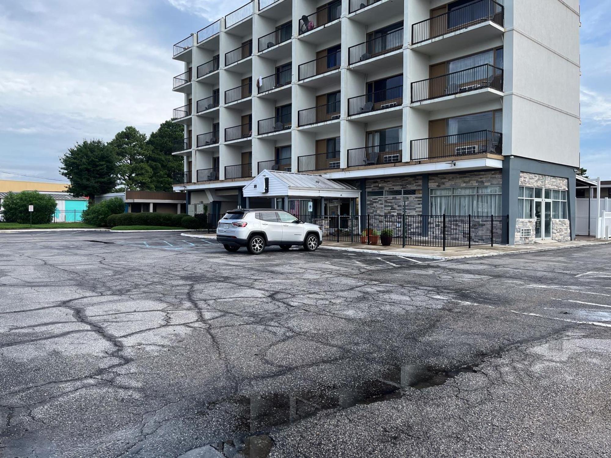 Motel 6 Norfolk, Va East Little Creek Kültér fotó