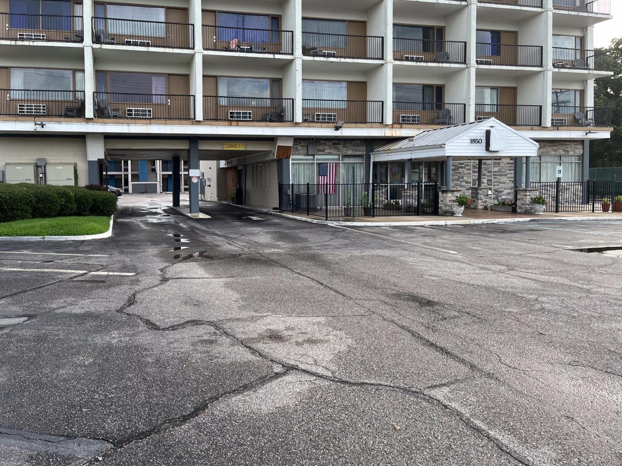 Motel 6 Norfolk, Va East Little Creek Kültér fotó